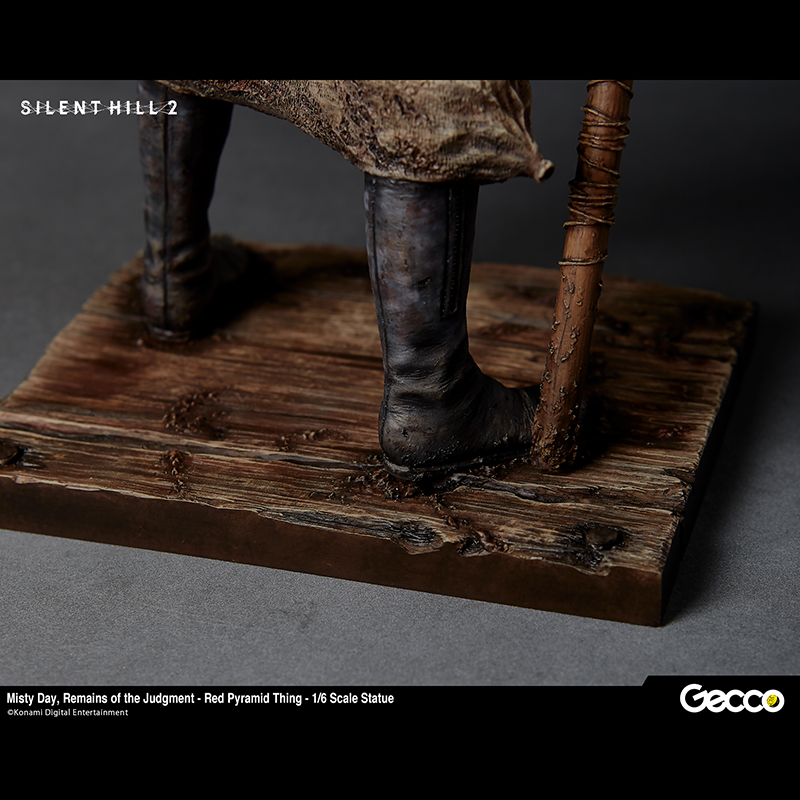 SILENT HILL 2/ Misty Day, Remains of the Judgment - Red Pyramid Thing - 1/6 Scale Statue